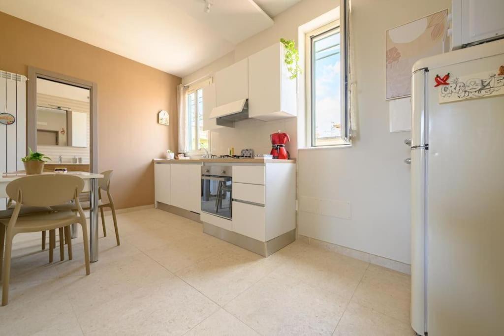 House Melina Apartment Наполи Екстериор снимка